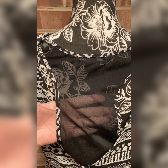 Forever21 Tribal Dress - Picture 5 of 7